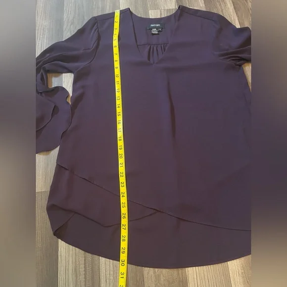 Karen Kane Bracelet Ruffle Sleeve Crossover Top & Faux Suede Moto Pants SZ M/L - Picture 9 of 16